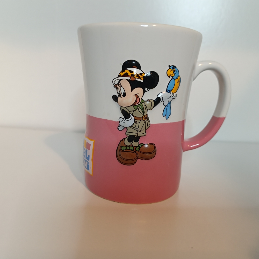 Disney World Animal Kingdom Minnie Mouse Safari Cup Mug Parrot Pink Coquette